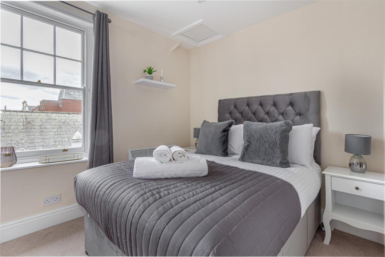 Guest Homes - Trinity Apartment วุร์สเตอร์ ภายนอก รูปภาพ